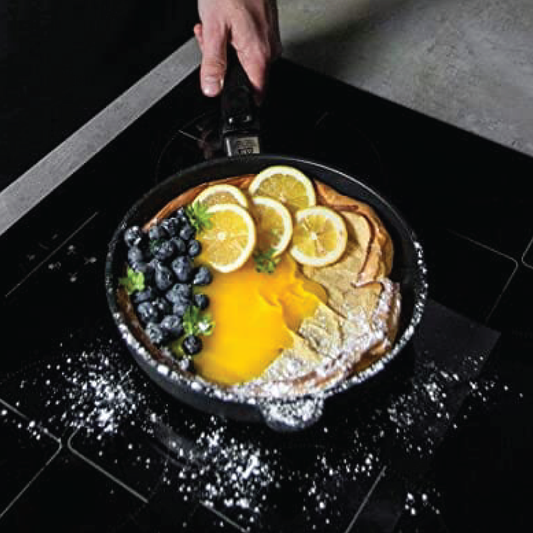 AMT - Frypan with Black Handle - Black - Cast Aluminum - 24cm