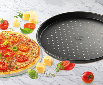Dr. Oetker - Traditional Perforated Pizza Pan - Black - 27cm