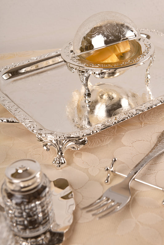 Queen Anne - Round Butter Dish with Revolving Cover & Legs - Silver Plated Metal & Glass - 14x11cm