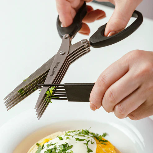 Nava - Misty 5 Blade herb scissors with cleaning comb - 19cm